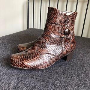 Beautiful Brand New Booties from Waldlaufer